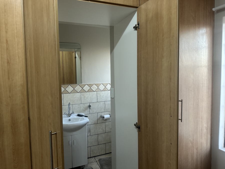 To Let 3 Bedroom Property for Rent in Cashan North West